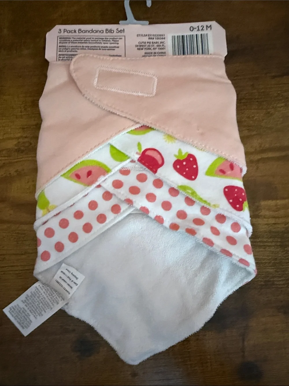 Sandy & Simon Bandana Bib velcro closure